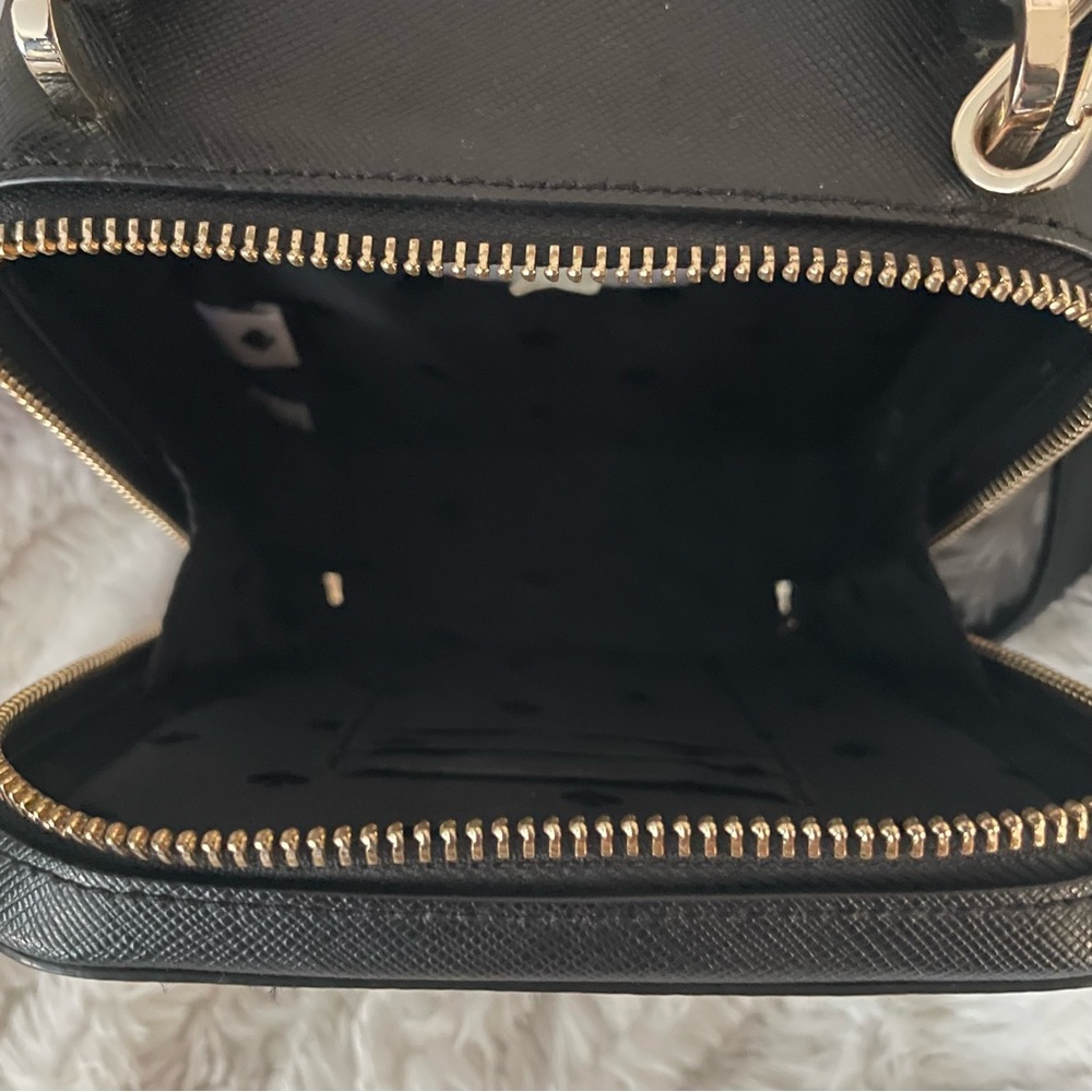 Kate Spade Elegant Black Crossbody Bag - Picture 6 of 7